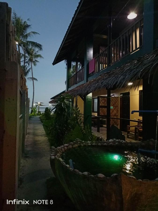 Eddie'S Beach Resort Siargao General Luna  Exterior foto